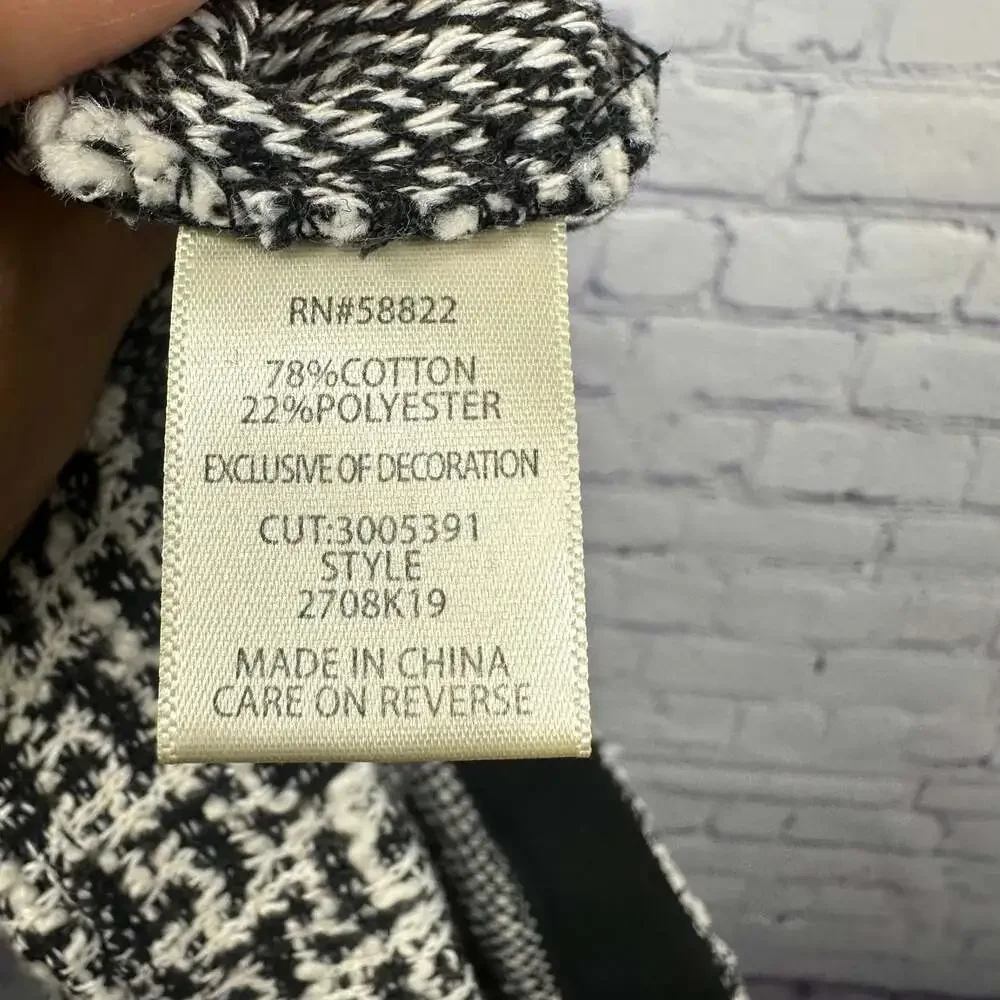 Max Studio NWT Black White Tweed Mini Skirt Size XS - Picture 8 of 9